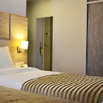Отель Orya 3*