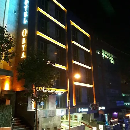 Hotell Orya 2*