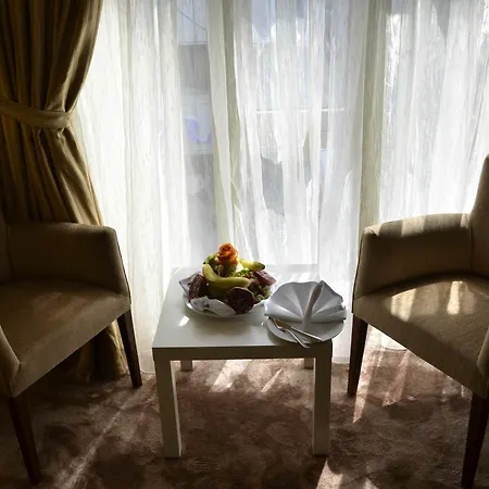 أوريا 3*